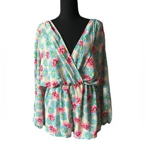 5/25$ ✨ UK2LA Romper